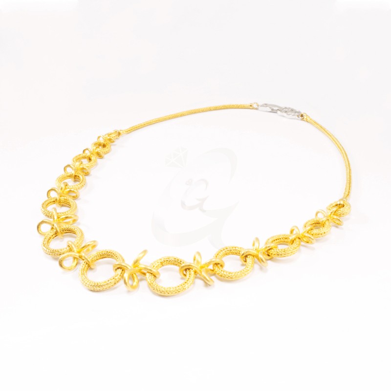 Goldlery 24K Gold 'Pannin' Necklace