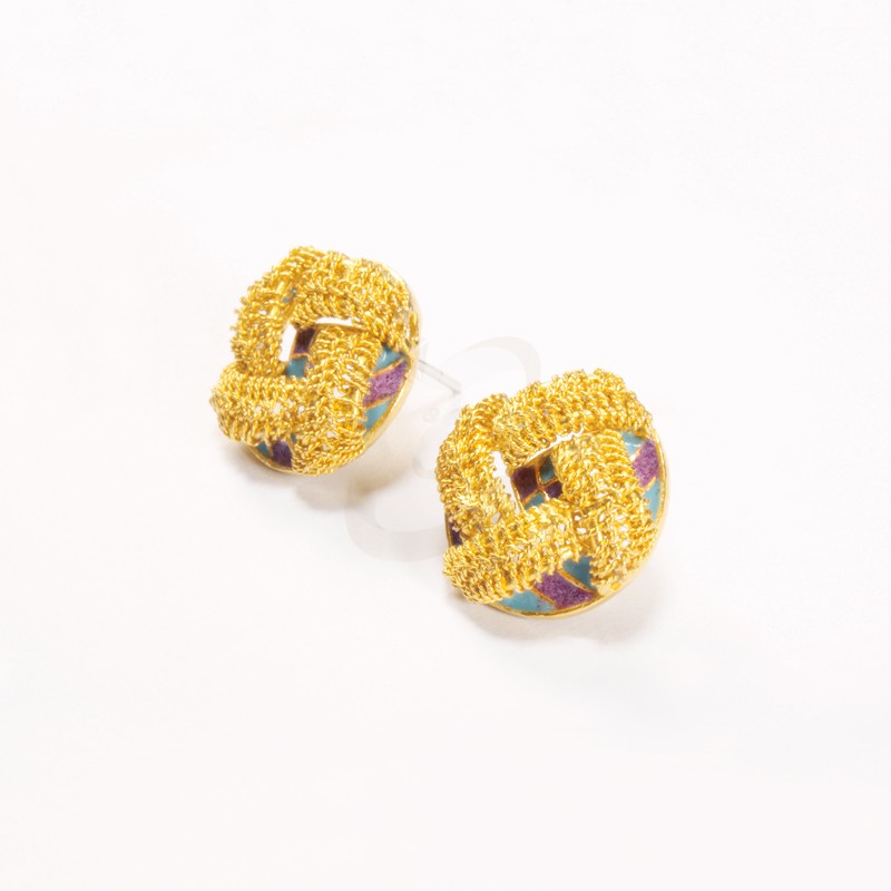 Goldlery 24K Gold 'Preawa' Earring