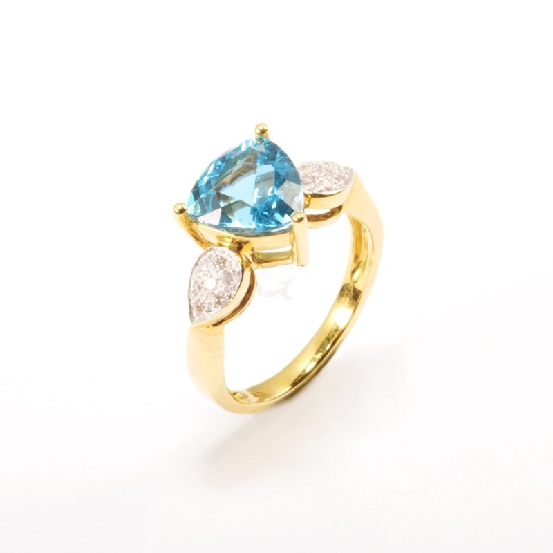 IRIS 18K Yellow Gold Ring with Swiss Blue Topaz and Diamond